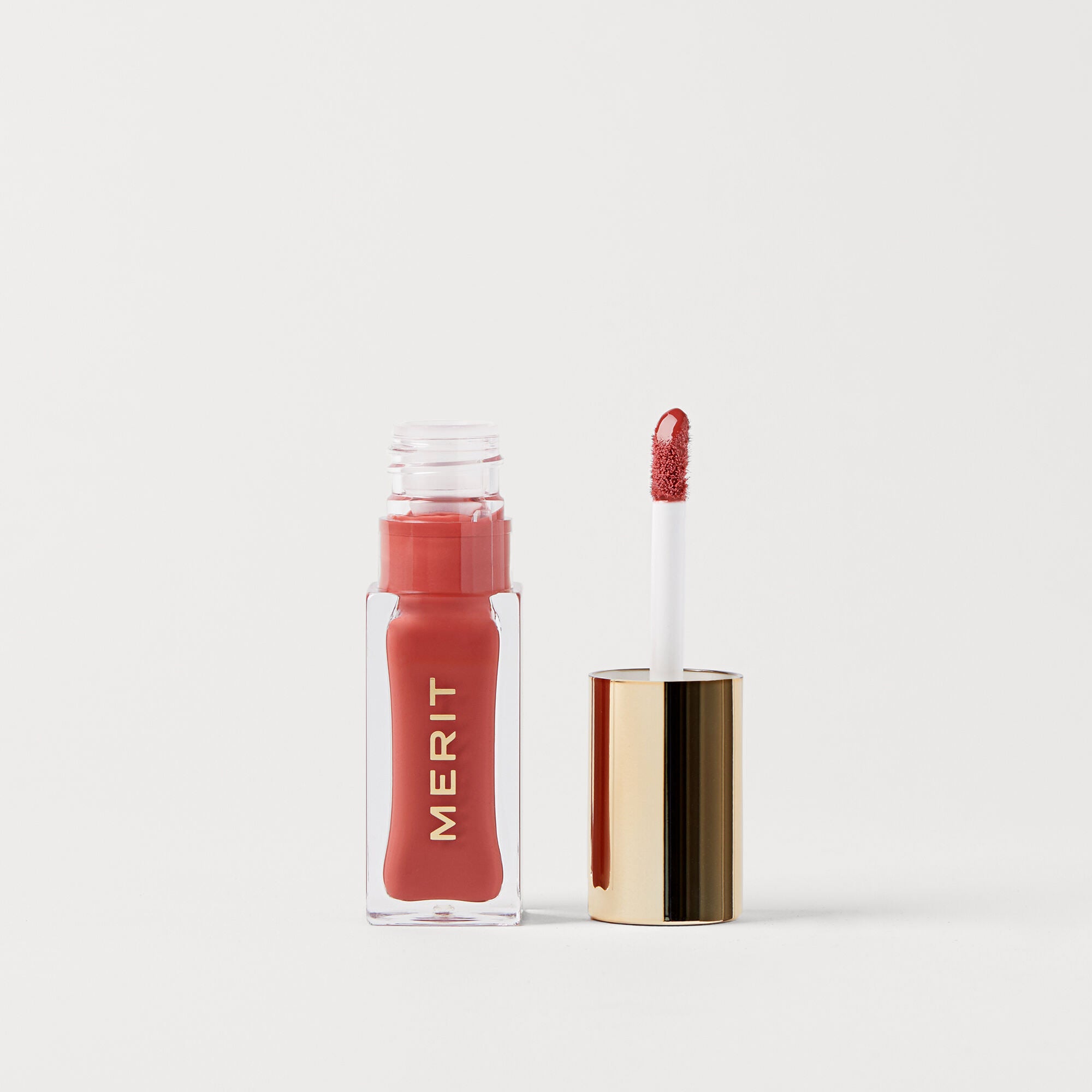 Merit-Shade_20Slick-Pink_20Beet-01_6bef6624-a4c9-4c55-bd62-052ae4e7e609.jpg